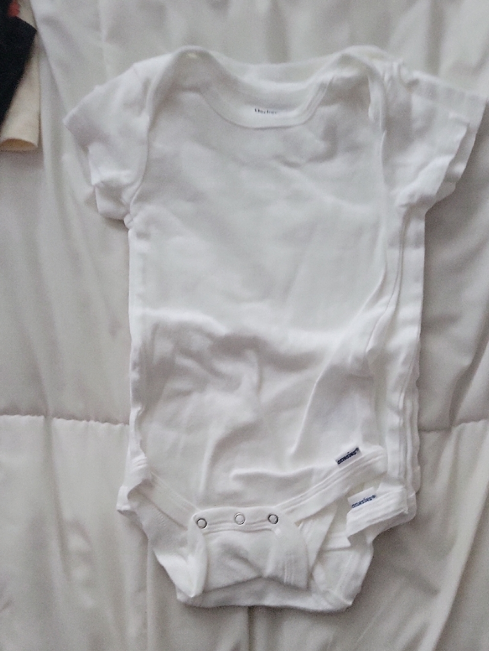 Gerber White Baby One-Piece Bodysuit - Classic Cotton Onesie 4-Pack